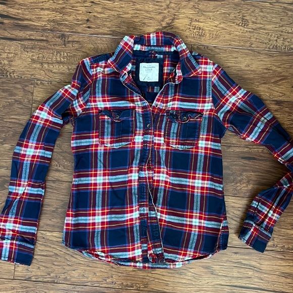 Abercrombie & Fitch Tops - Abercrombie red and blue flannel